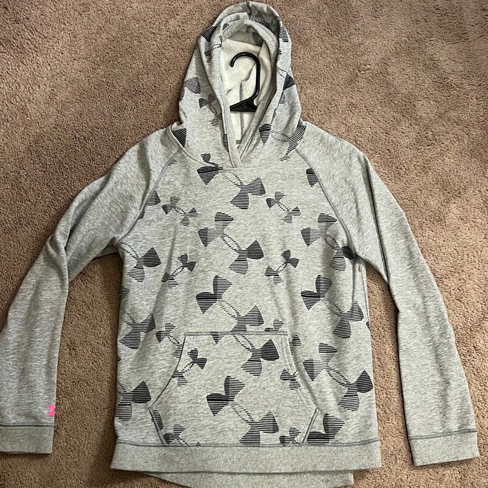 Girls XL UA hoodie.